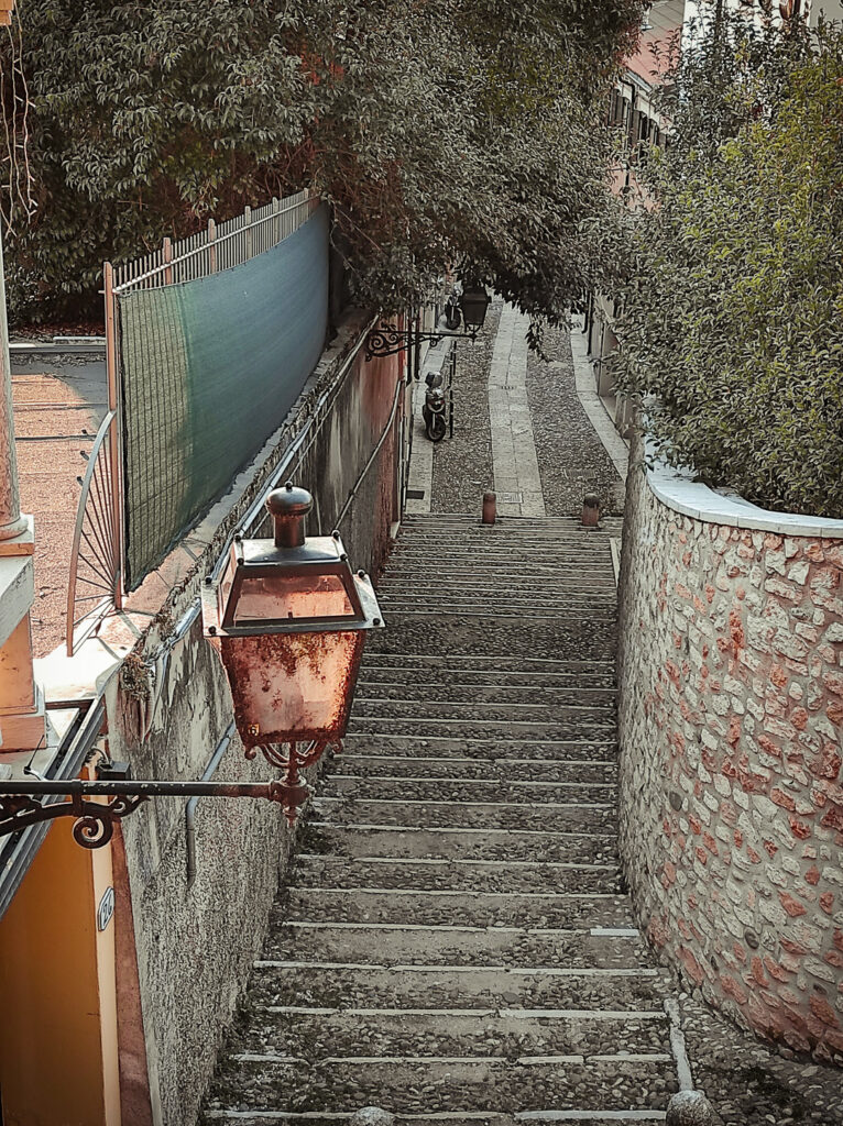 Via Scala Santa